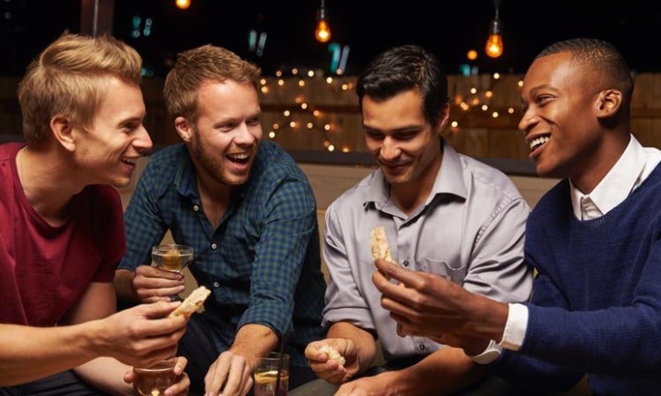 Το ξέρετε ότι όλοι οι άνθρωποι ξοδεύουν τη ζωή τους σε 25 μόνο μέρη;