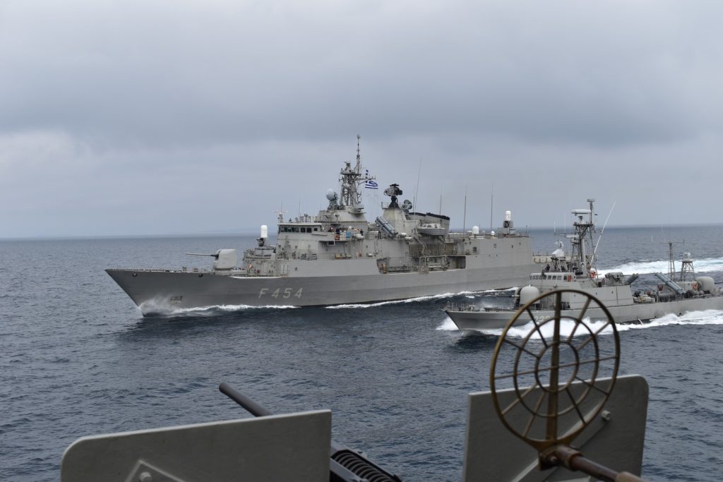 Αιφνιδιαστική άσκηση αεράμυνας στον Έβρο – Ξεκίνησε η μεγάλη άσκηση του ΠΝ «Καταιγίς» με 70 πλοία και υποβρύχια