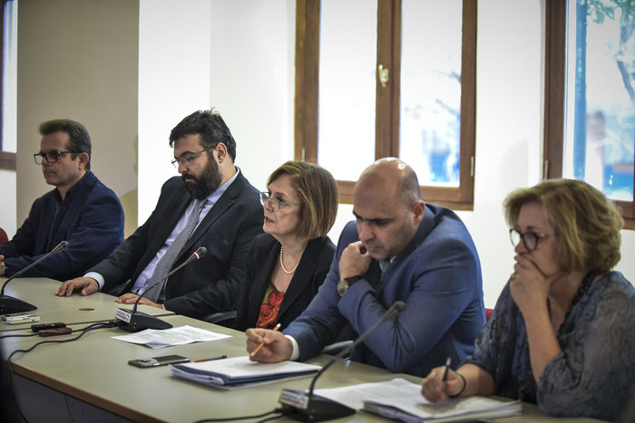 Κάνουν πίσω Ζορμπά και Στρατής: Δεν ζητούν πλέον την παραίτηση της αρχαιολόγου για το αναβατόριο