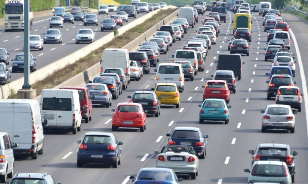 «Βροχή» τα πρόστιμα σε αυτοκίνητα με ξένες πινακίδες κυκλοφορίας