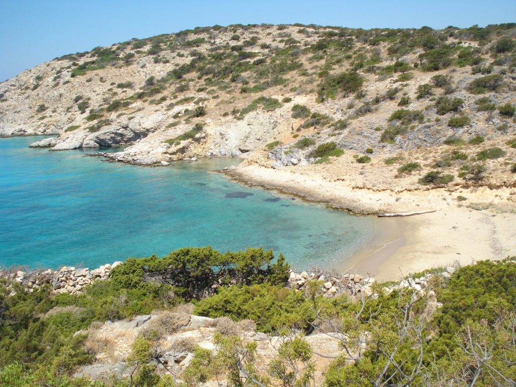 Αυτό είναι το ελληνικό νησί που έχει περισσότερους τουρίστες από κατοίκους (βίντεο)