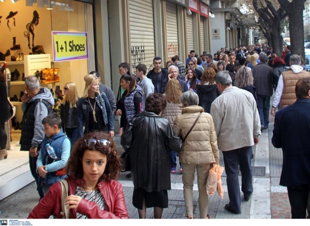 Κλειστά τα καταστήματα στη Θεσσαλονίκη την ημέρα του Αγίου Πνεύματος