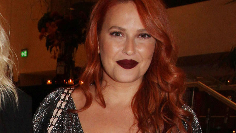 H Σίσσυ Χρηστίδου αποκαλύπτει τις ατέλειες στο σώμα της! (φωτο)