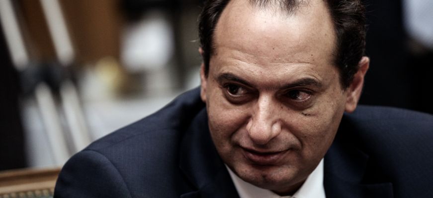 Aπόφαση Χ. Σπίρτζη για  μετάταξη συνδικαλιστικού στελέχους – Το παλαιό ΠΑΣΟΚ επιστρέφει;