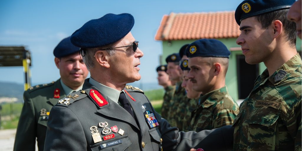 Νυχτερινές τουρκικές υπερπτήσεις στο Καστελόριζο και έκτακτη επίσκεψη Α/ΓΕΣ στον Έβρο