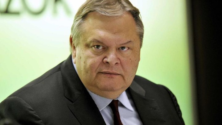 Στο νοσοκομείο εσπευσμένα ο Ευάγγελος Βενιζέλος