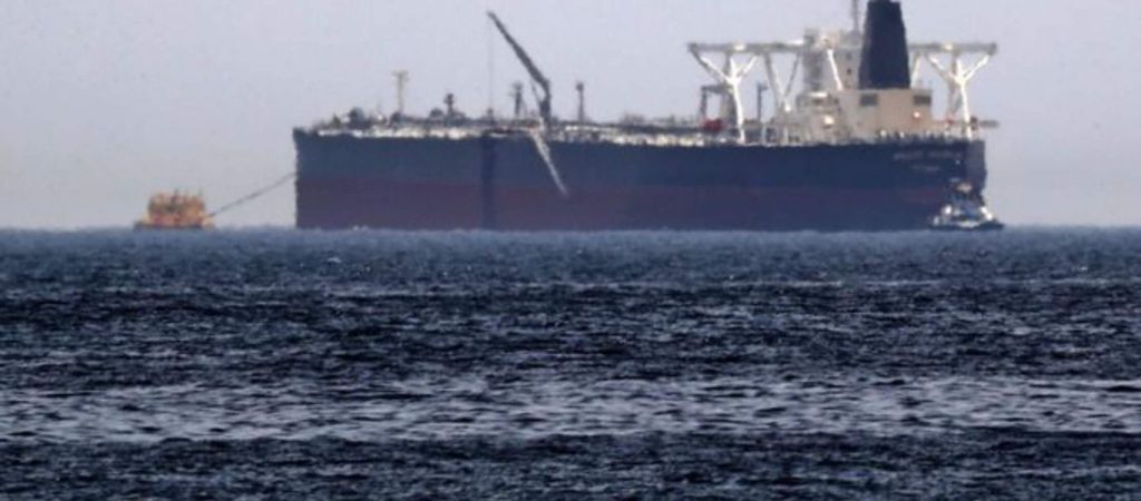 Στα «ύψη» η τιμή του πετρελαίου μετά το «θερμό» επεισόδιο με τα τάνκερ στον Κόλπο του Ομάν