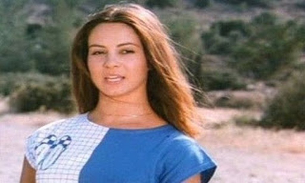 Πώς είναι σήμερα η ηθοποιός των 80s και της «Λάμψης» Έφη Πίκουλα – Η σχέση της με την Αλίκη Βουγιουκλάκη (φωτο-βίντεο)