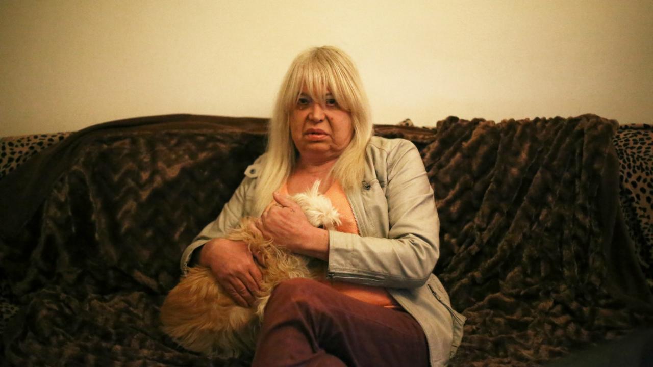 «Τραβεστί» πολιτική: «Να μη σας κάνει κούκου αν ψηφίσετε Μητσοτάκη» είπε η Πάολα του Βαρουφάκη (φωτο)