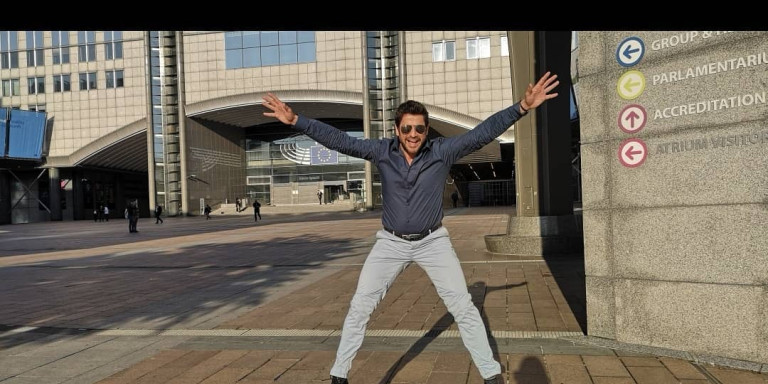 Συνεχίζεται ο «τουρισμός» για τον Αλέξη Γεωργούλη στις Βρυξέλλες (φωτο)