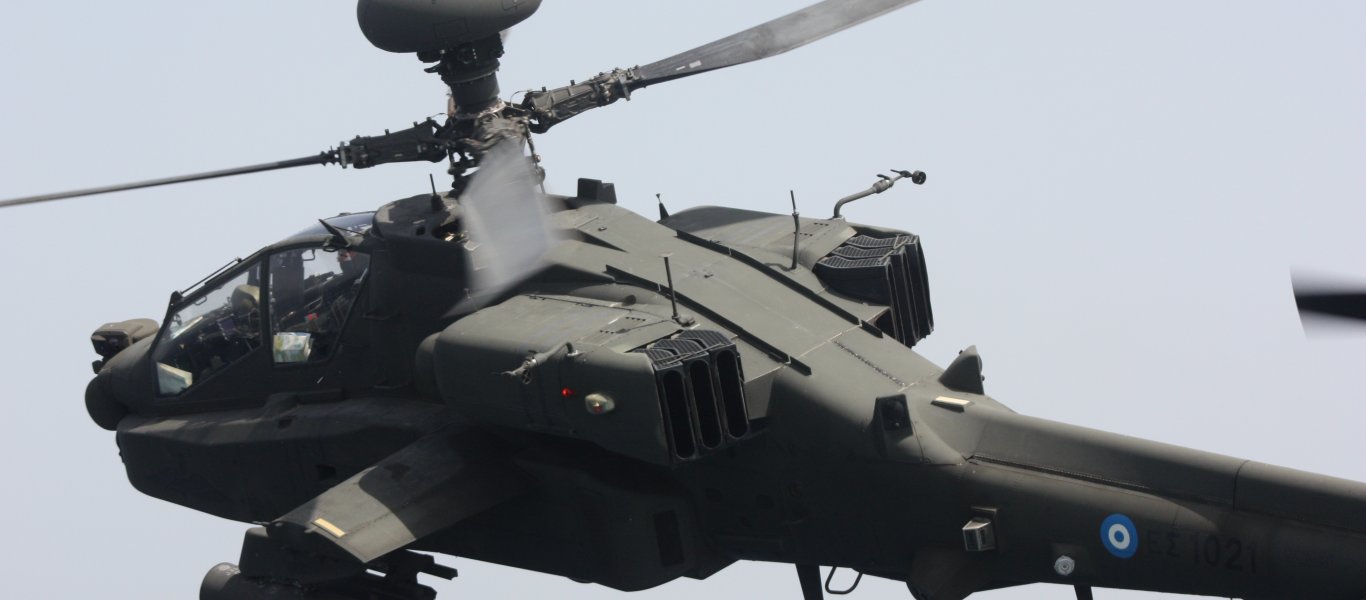Επιθετικά ελικόπτερα Apache: Το «μακρύ χέρι» της Αεροπορίας Στρατού (βίντεο)