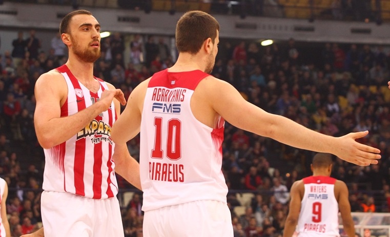 «Καυτό» σχόλιο Μιλουτίνοφ σε Αγραβάνη – Τον αποκάλεσε… «κ@@λα» (φώτο)