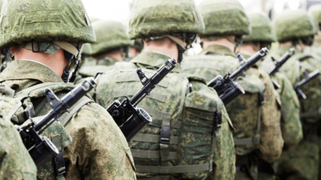 Οι μύθοι του στρατού: 5 μεγάλα ψέματα που σου είπαν οι πάλιουρες και τα κατάπιες αμάσητα