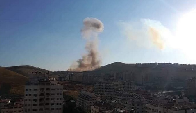 Δαμασκός: Ισχυρές εκρήξεις σε στρατιωτική βάση κοντά στο προεδρικό μέγαρο (upd)