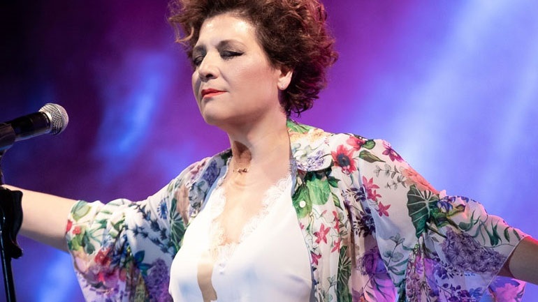 Γιώτα Νέγκα: «Η αναγνωρισιμότητα δεν ήταν αυτοσκοπός – Η πιο δύσκολη περίοδος ήταν όταν…» (βίντεο)