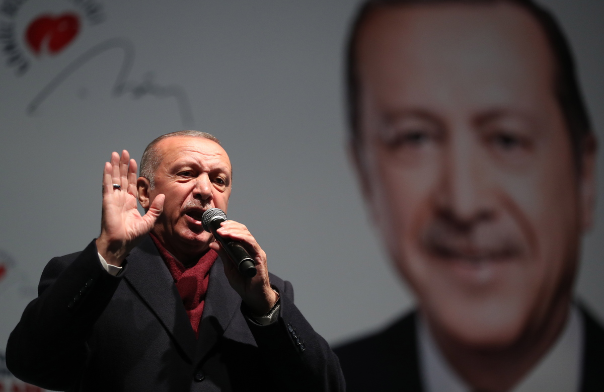 Ο Ερντογάν συνεχίζει ακάθεκτος την ισλαμοποίηση των Σκοπίων – Δεν υποτίθεται πως η συμφωνία θα τον σταματούσε;