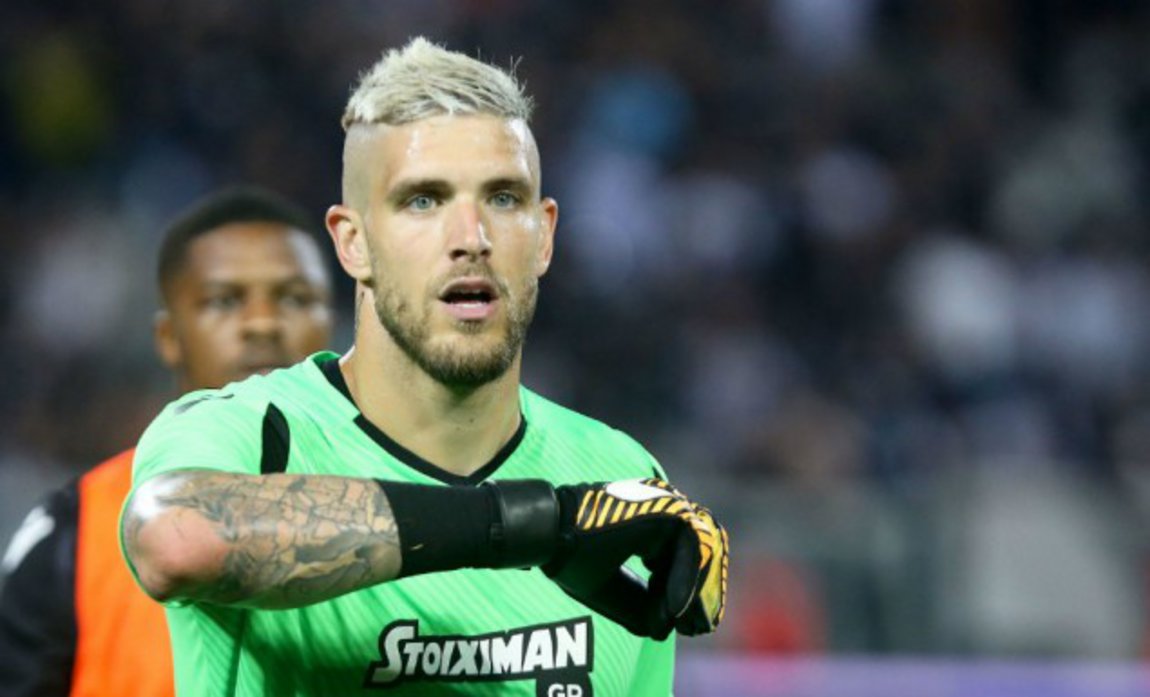 Μύκονος: «Έκλεψε» τις εντυπώσεις η καλλονή σύντροφος του Πασχαλάκη (βίντεο)