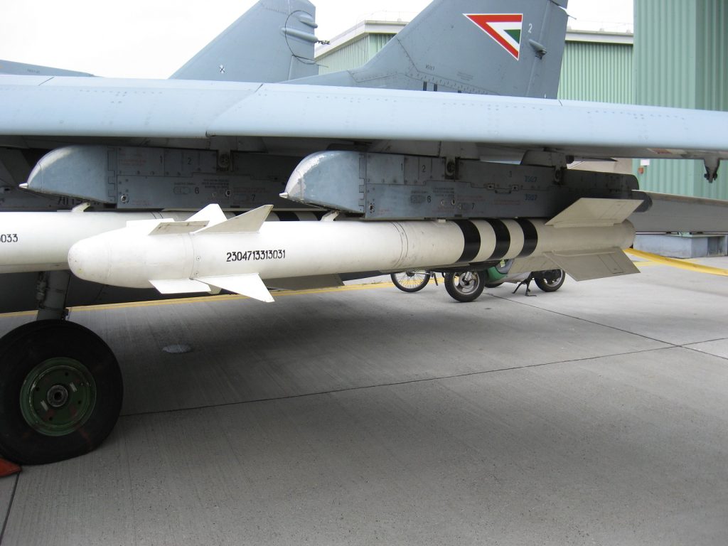 Ινδία: Διαπραγματεύεται με τη Ρωσία μεγάλη αγορά πυραύλων