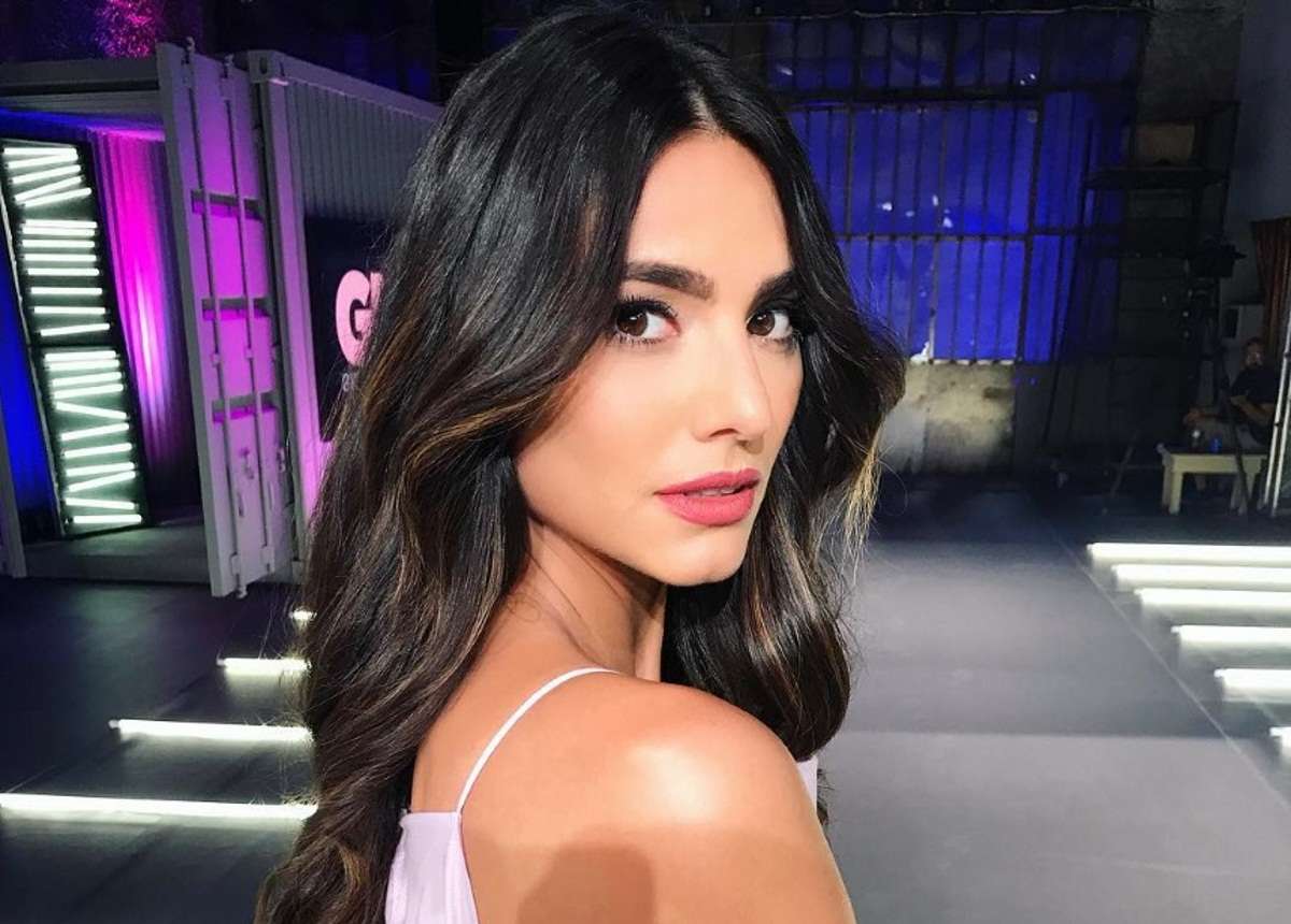 H Ηλιάνα Παπαγεωργίου ποζάρει topless στις διακοπές της! (φώτο)