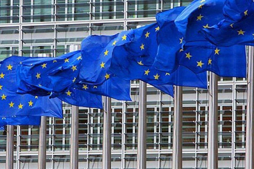 Ευρωπαϊκή Ένωση: Προς αναβολή η έναρξη ενταξιακών διαπραγματεύσεων με Αλβανία και Σκόπια