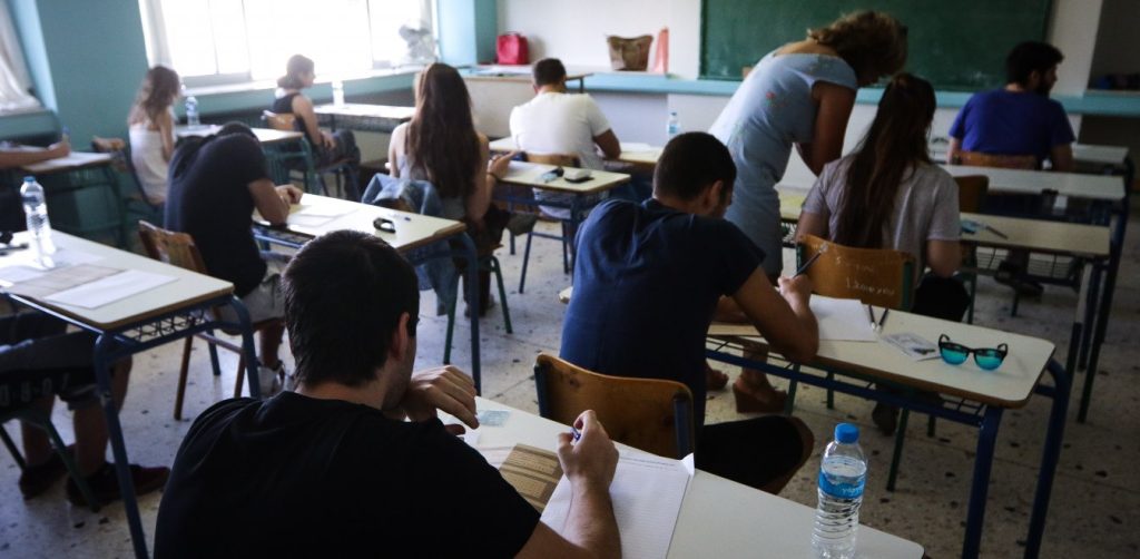 Ο ΣΥΡΙΖΑ δίνει προεκλογικά «ουδετερόθρησκα» απολυτήρια Λυκείου – Δεν θα αναγράφεται το θρήσκευμα!