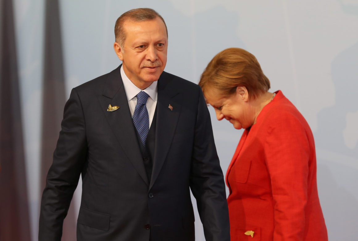 Βερολίνο για Τουρκία και Κύπρο: «Δεν παίρνουμε θέση για νομικές διαφορές που αφορούν τρίτες χώρες»!