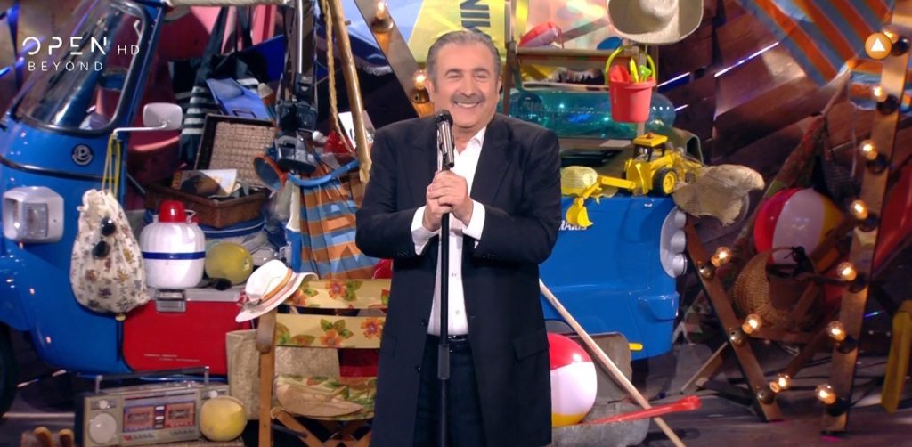 Λάκης Λαζόπουλος: Η ΕΡΤ, τα δάνεια μυαλού και η φτωχοποίηση της μεσαίας τάξης (βίντεο)