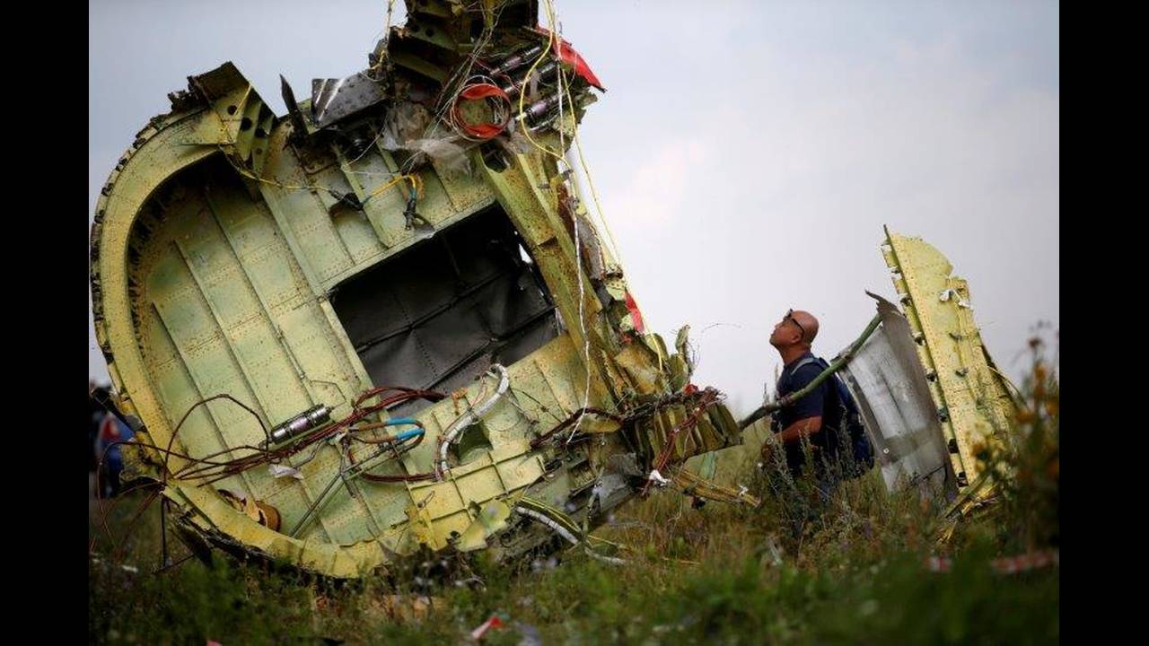 Πτήση MH17: Οι ερευνητές θα κατονομάσουν τέσσερις υπόπτους
