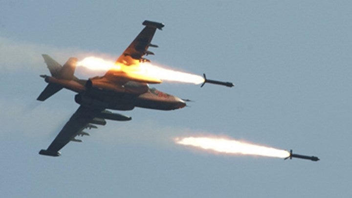 Aεροπορική επιδρομή εναντίον πετρελαϊκής εγκατάστασης στη Λιβύη