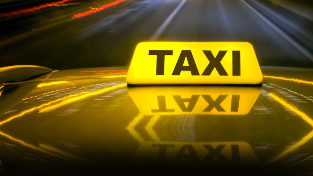 Νέος μποναμάς του ΣΥΡΙΖΑ στους οδηγούς ταξί: Θα μπορούν να δουλεύουν κι ας έχουν συνταξιοδοτηθεί