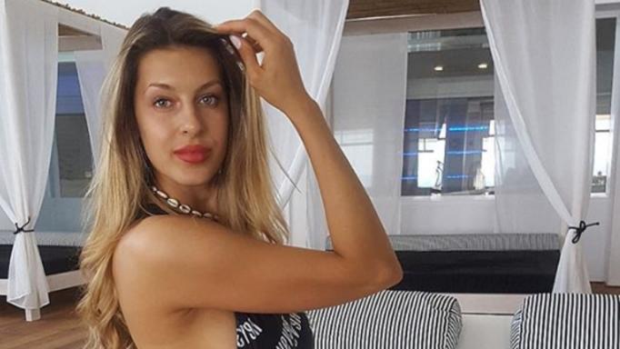 Η Ελισάβετ Δοβλιατίδου «κολάζει» τον ανδρικό πληθυσμό με το εντυπωσιακό κορμί της (φώτο)