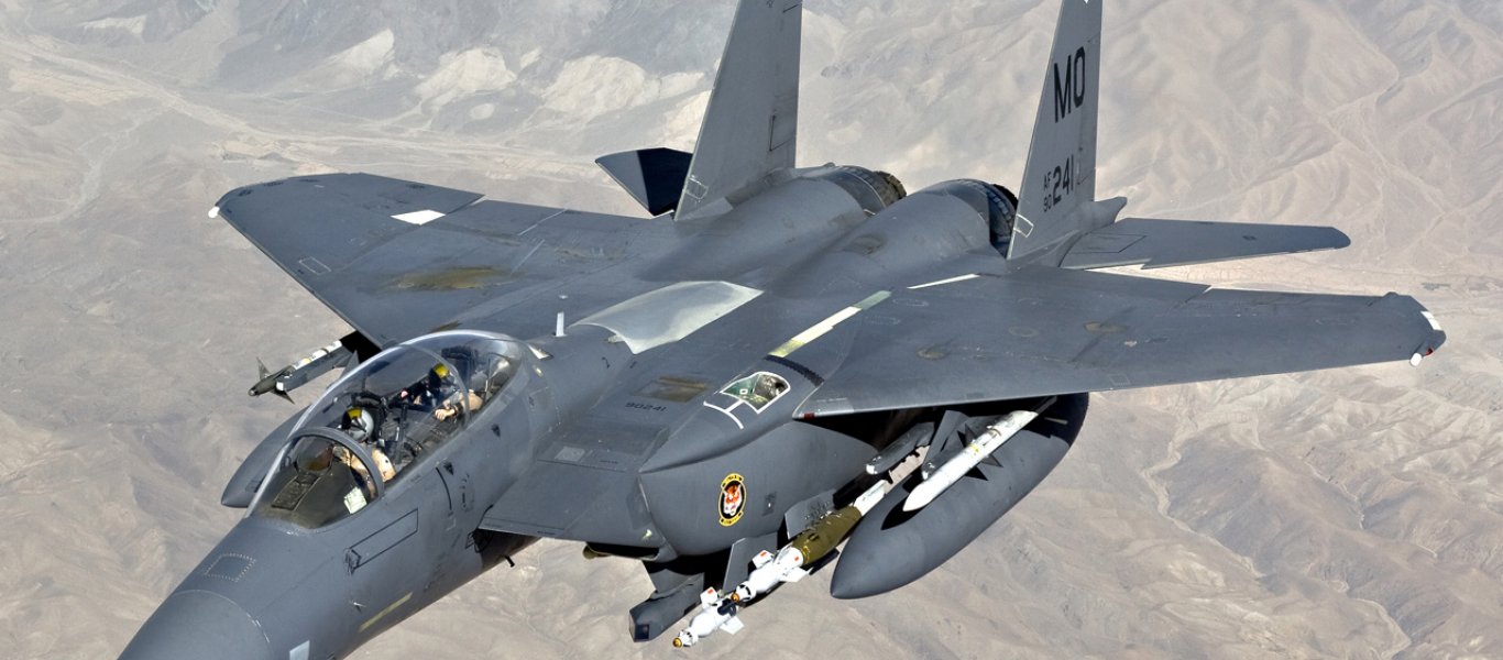 F-15: Το μαχητικό που χαρίζει την αεροπορική κυριαρχία (βίντεο)