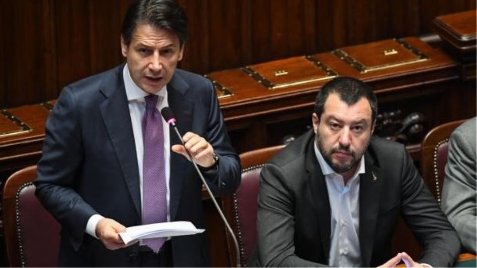 Ιταλία: Κόντε και Σαλβίνι υπέρ της μείωσης φόρων