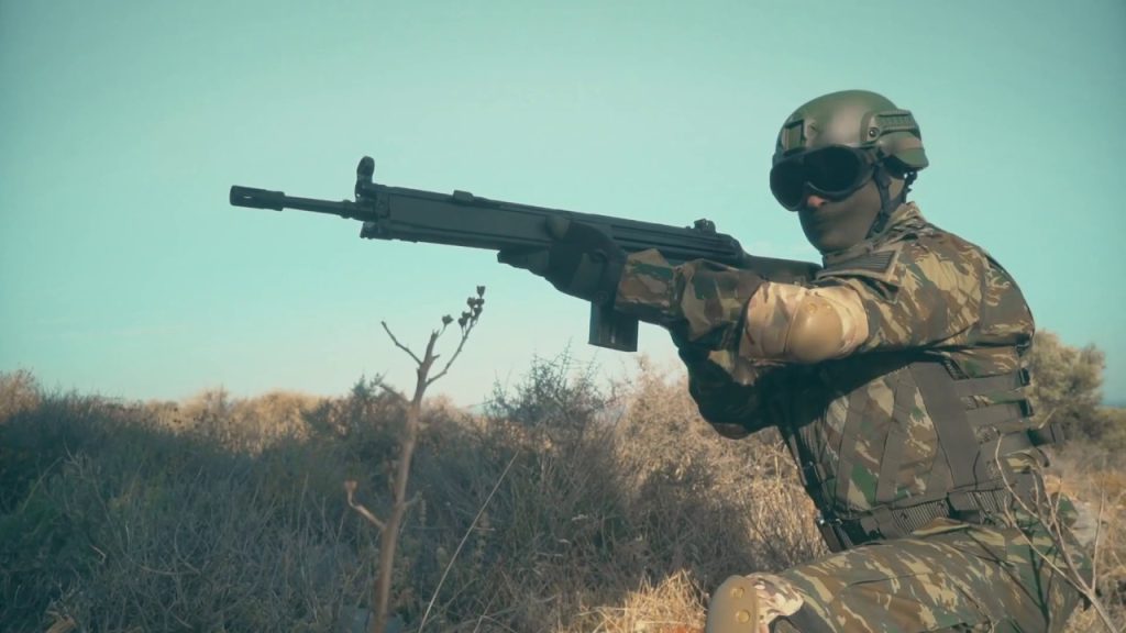 «Εχθρούς Αμύνου»: Το σύνθημα της Εθνοφυλακής και η σημασία του (βίντεο)