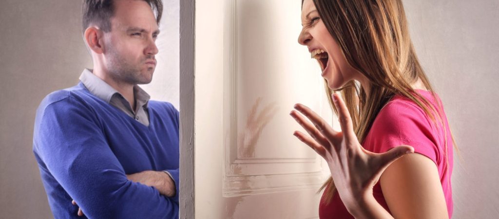 Τι να κάνετε για να μην εξελιχθεί μια διαφωνία σε καβγά – Η μαγική λέξη