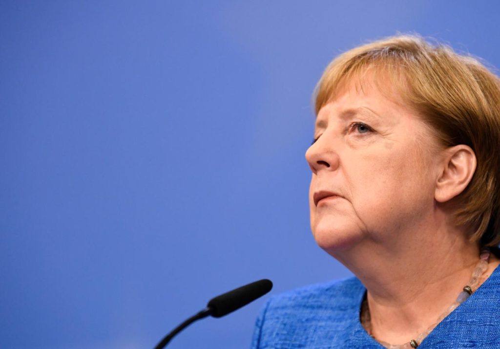 Μέρκελ: Πρέπει να υπάρξει πολιτική λύση για το Ιράν