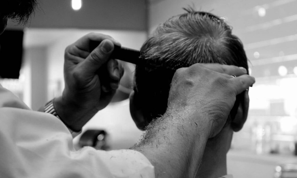 Έσωσε τη ζωή του επειδή πήγε για κούρεμα – Η ιστορία ενός 31χρονου