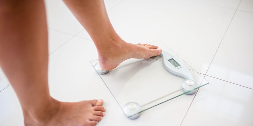 Τα βασικά λάθη στη διατροφή που μας γεμίζουν κιλά