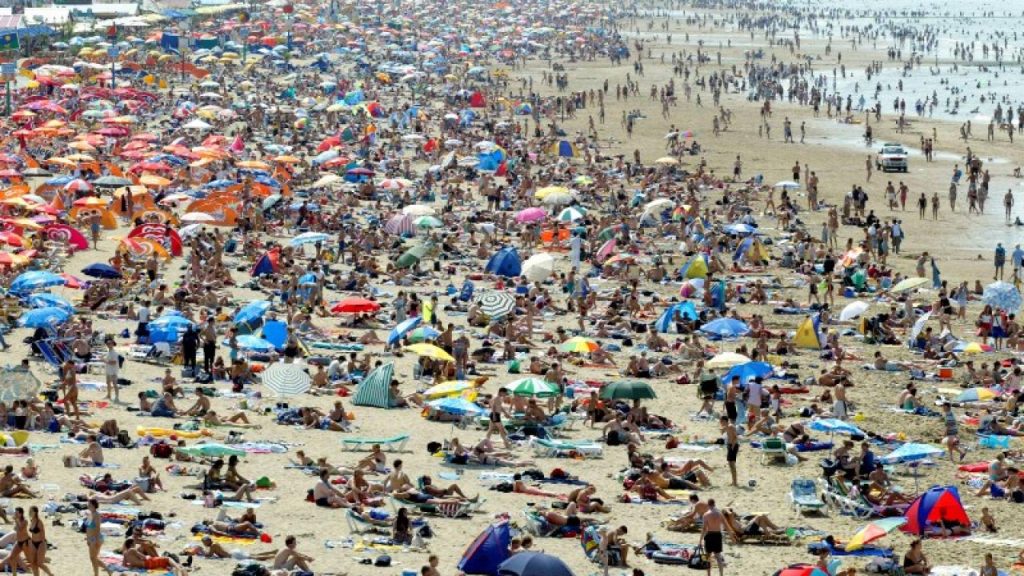 Συναγερμός για «κύμα» καύσωνα σε όλη την Ευρώπη – Που θα «χτυπήσει» κόκκινο ο υδράργυρος