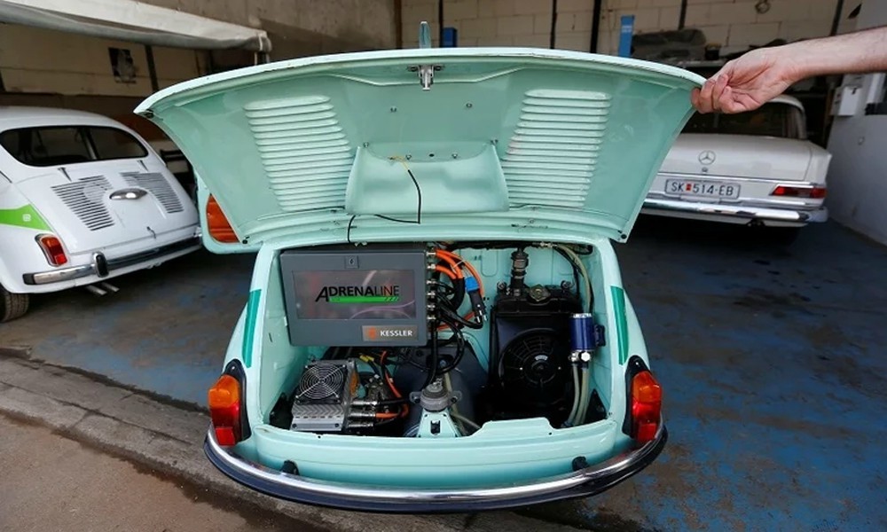 Ακόμη και τα Σκόπια ξεπέρασαν την Ελλάδα: Έφτιαξαν ηλεκτρικό αυτοκίνητο – Δείτε τελική ταχύτητα & αυτονομία