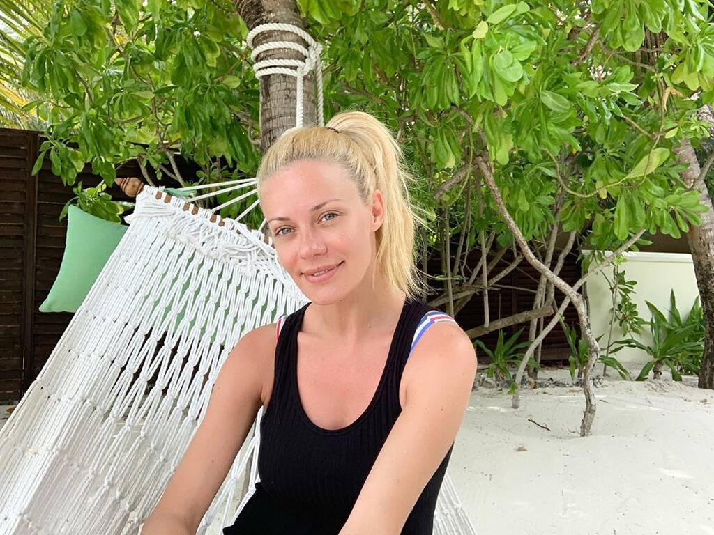 Ζέτα Μακρυπούλια: Έτσι είναι πραγματικά το κορμί της χωρίς ρετούς! (βίντεο)