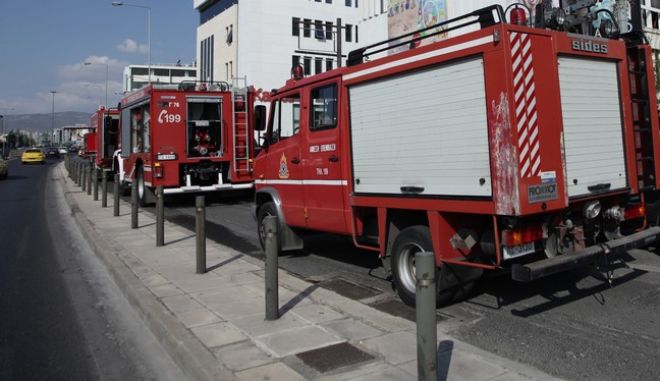 Δύο φωτιές έχουν ξεσπάσει στο Μαρούσι – Μεγάλη κινητοποίηση της πυροσβεστικής