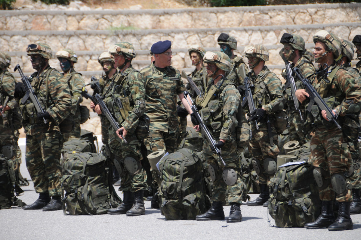 Επιθεώρησε τις Μονάδες του Στρατού Ξηράς στην Κρήτη ο Α/ΓΕΣ Αντιστράτηγος Καμπάς (φώτο)