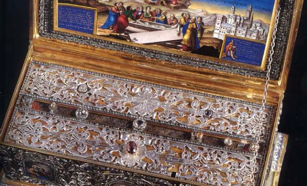 Συγκλονιστική εξομολόγηση: «Η Παναγία μου χάρισε δίδυμα κοριτσάκια»