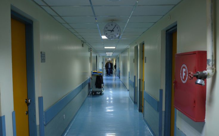 ΠΟΕΔΗΝ: Τα νοσοκομεία εφημερεύουν χωρίς τομογράφους και αιμοδυναμικά εργαστήρια