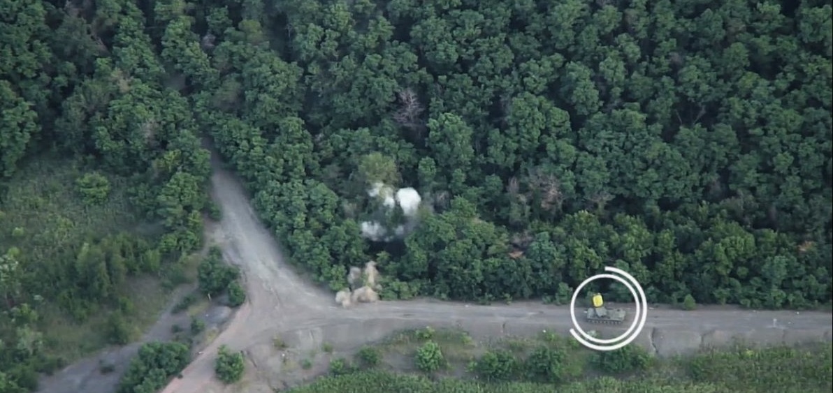 Οι δυνάμεις της Ουκρανίας κατέστρεψαν ρωσικό ραντάρ αντί-πυροβολικού (φώτο-βίντεο)