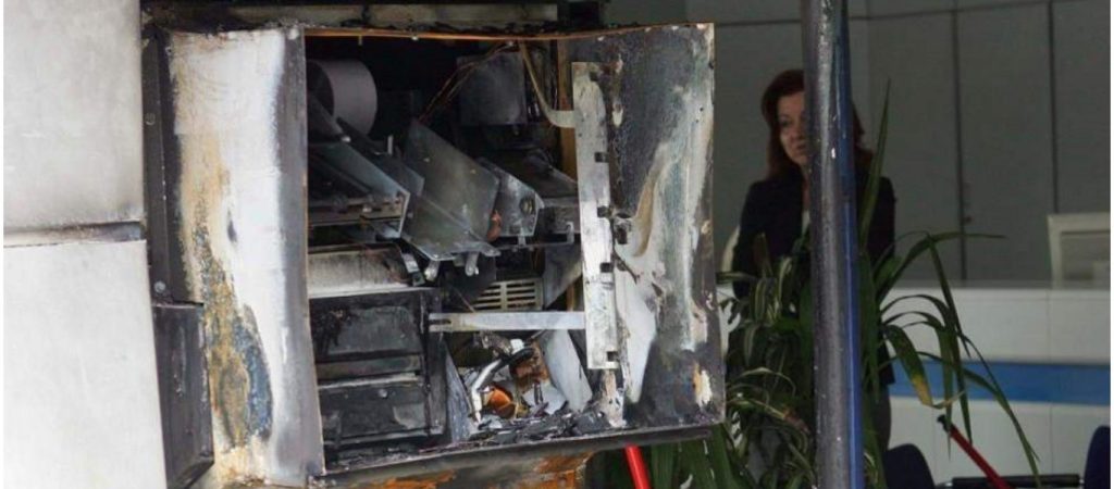 Έκρηξη σε ΑΤΜ των ΕΛΤΑ στη Κερατέα