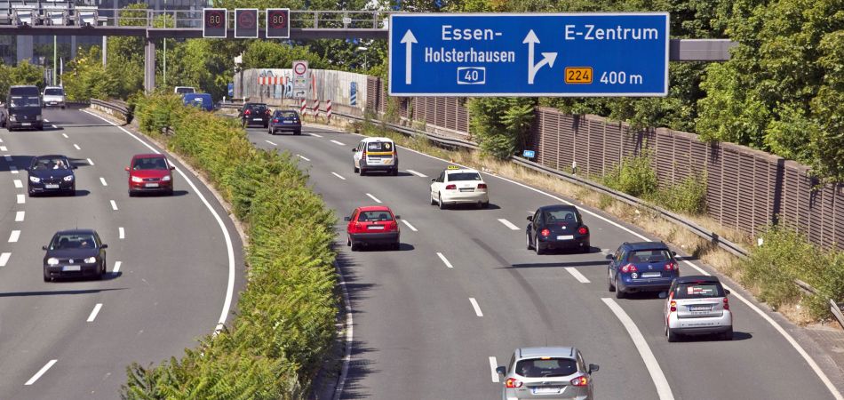 Γερμανία: Aλλάζουν τα όρια ταχύτητας στην autobahn λόγω καύσωνα
