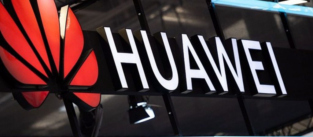 «Μυστική συνεργασία της Huawei με τις ένοπλες δυνάμεις της Κίνας»