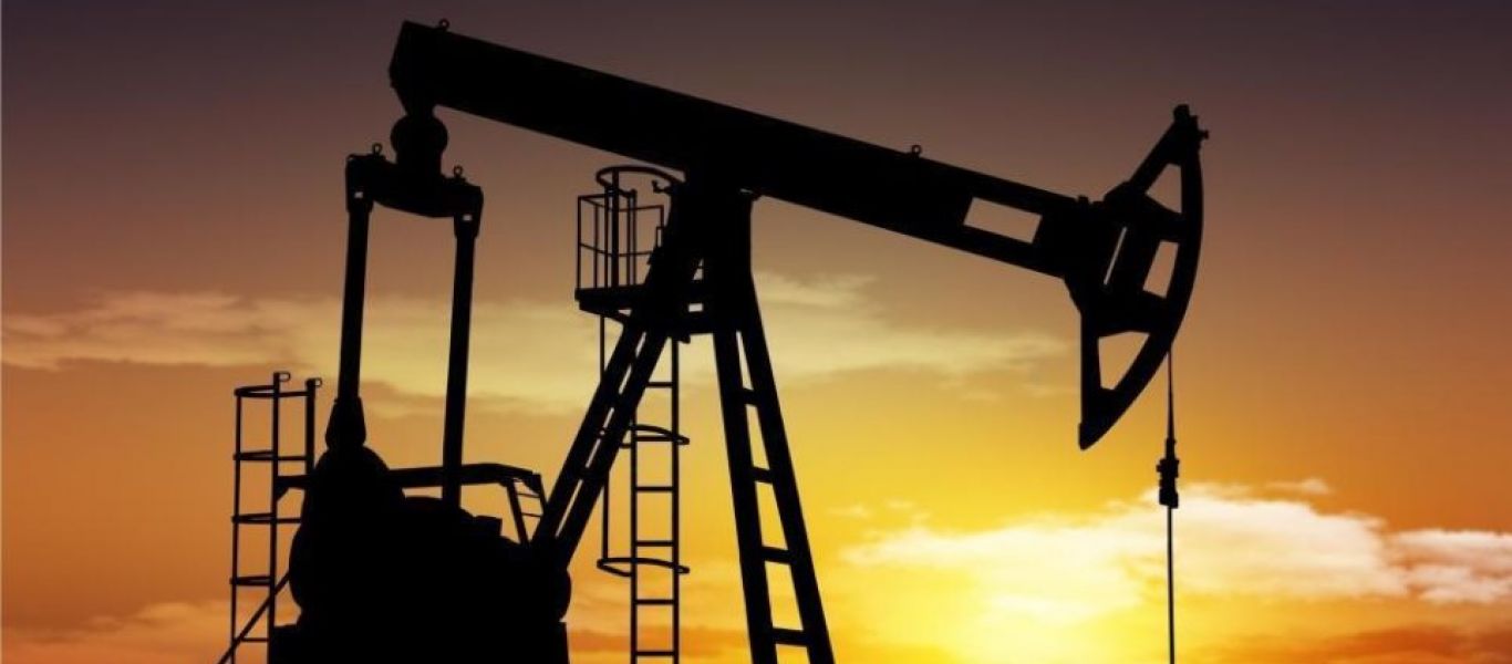 Συμφωνία Μόσχας – Ριάντ για μειωμένη παραγωγή πετρελαίου